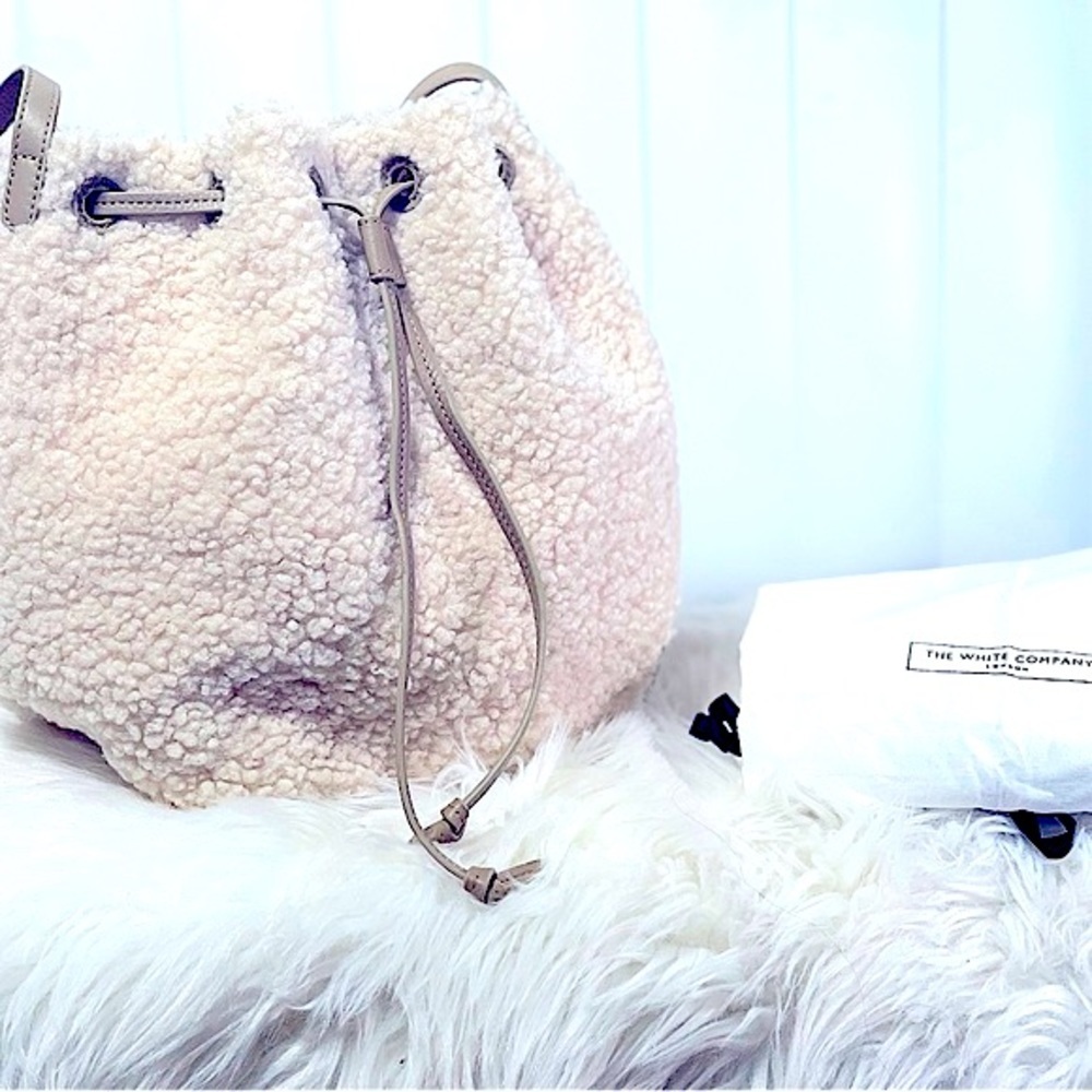 The White Company Sherpa Borg Crossbody Bucket Bag - Picture 10 of 13